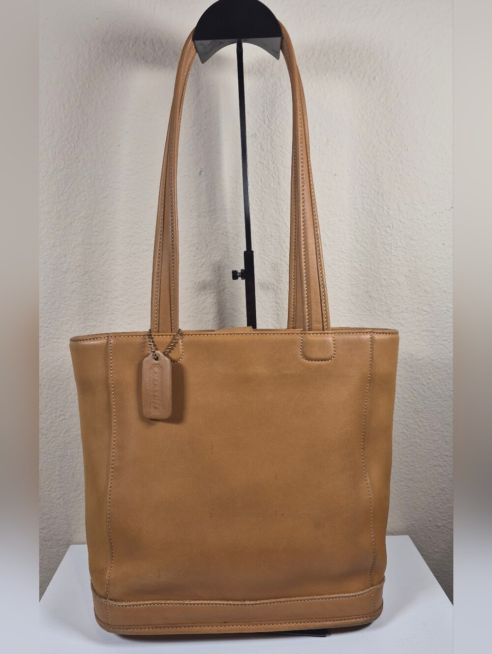 Vintage Coach Bleecker Bucket In Camel #9305 - Picture 1 of 17